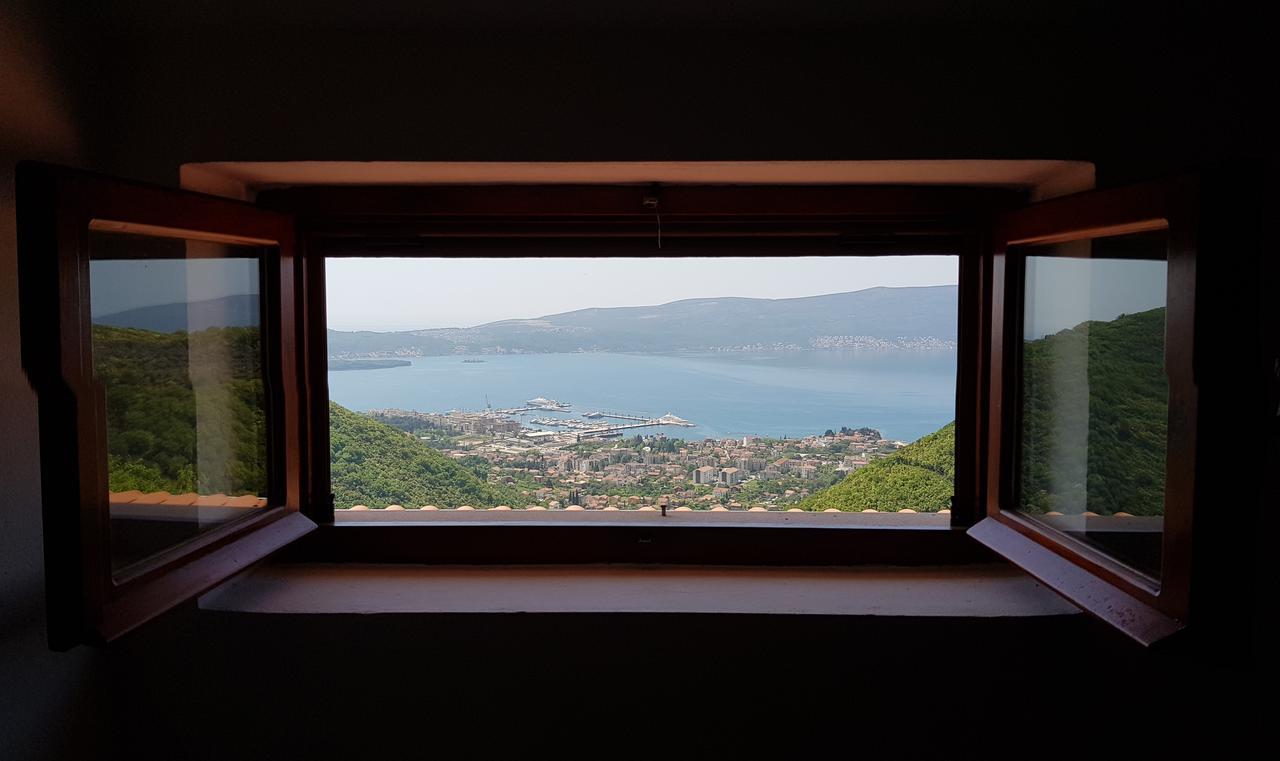Casa Di Lukovic II Vila Tivat Exterior foto