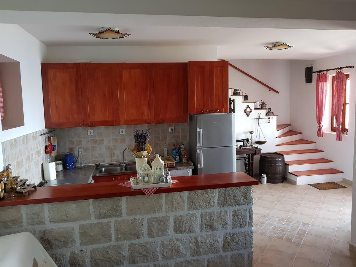 Casa Di Lukovic II Vila Tivat Exterior foto